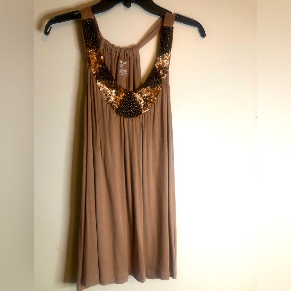 Embellished tank soft stretch fabric beaded detail on neck line 💎